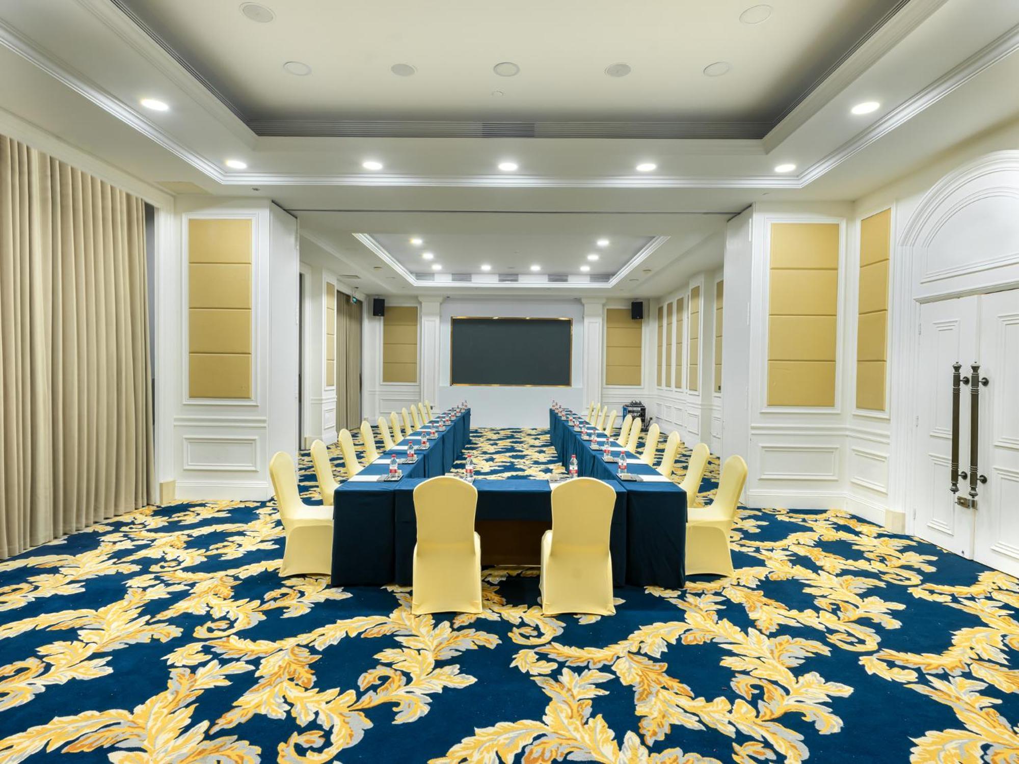 Four Points By Sheraton Yangjiang City Center 외부 사진