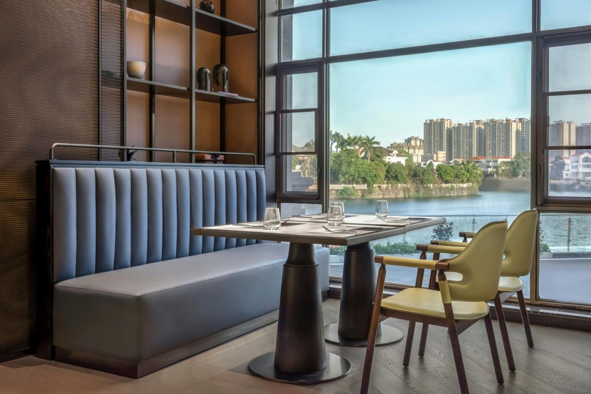 Four Points By Sheraton Yangjiang City Center 외부 사진